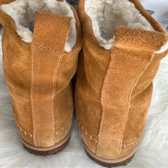 EUC Steve Madden Tommy Chestnut Suede Bootie - Picture 7 of 8